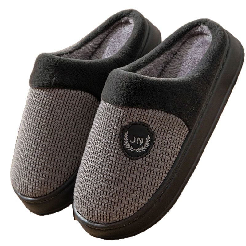 New Cotton Slippers For Men And Women Winter Season photo 2