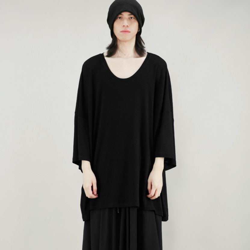 Minimalist Casual Drop-shoulder Three-quarter-sleeve Top photo 1
