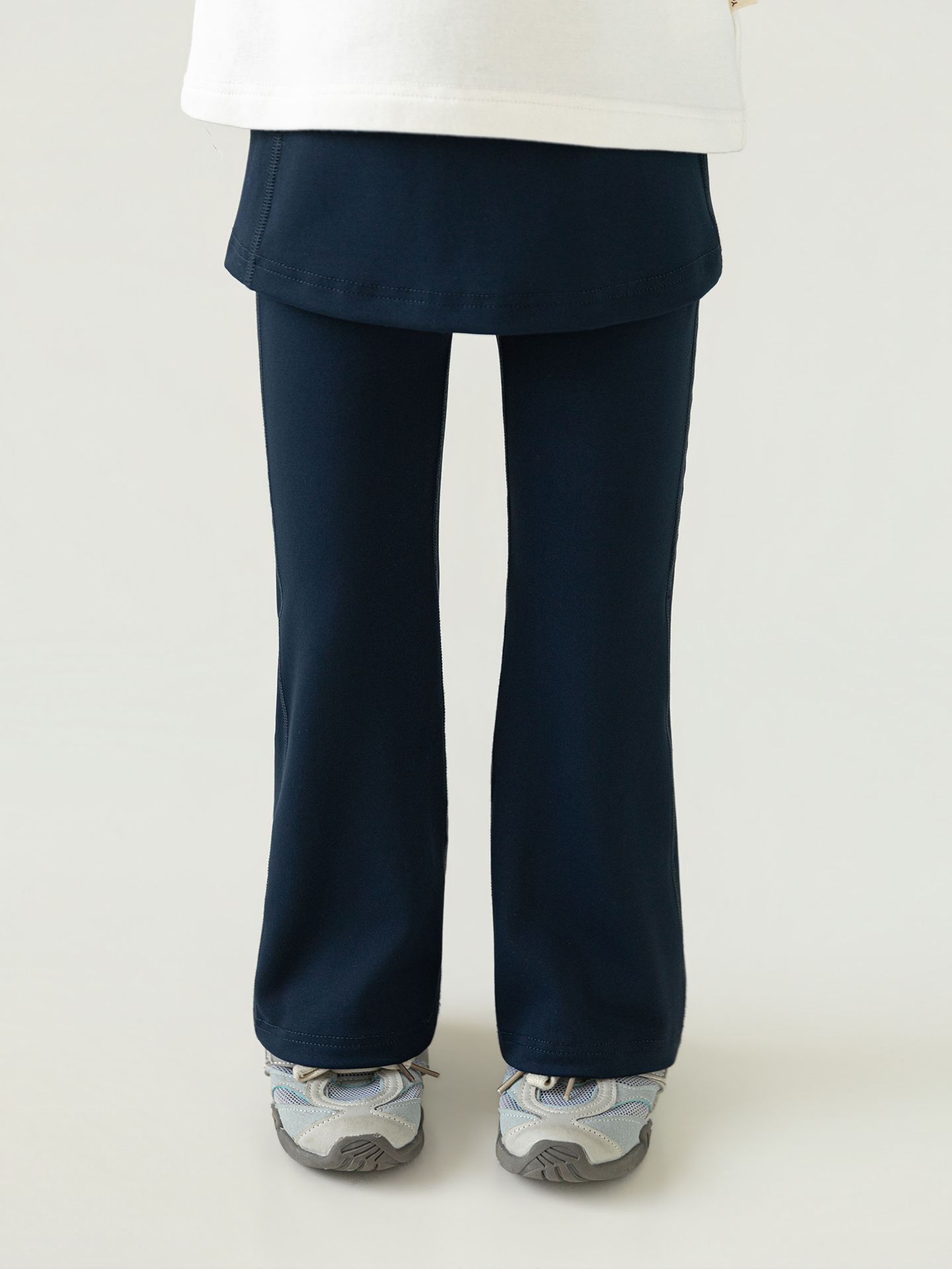 Girls' 2-in-1 Skort With High Elasticity Trousers photo 4