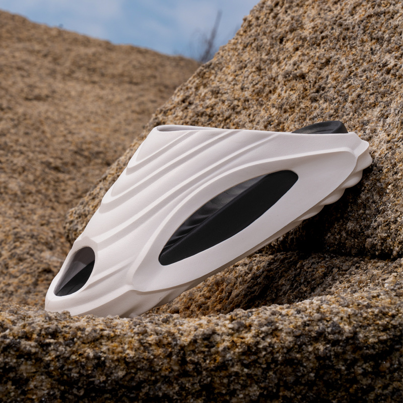 Butterfly-Emerging Sports Outdoor Motorcycle Slippers photo 5