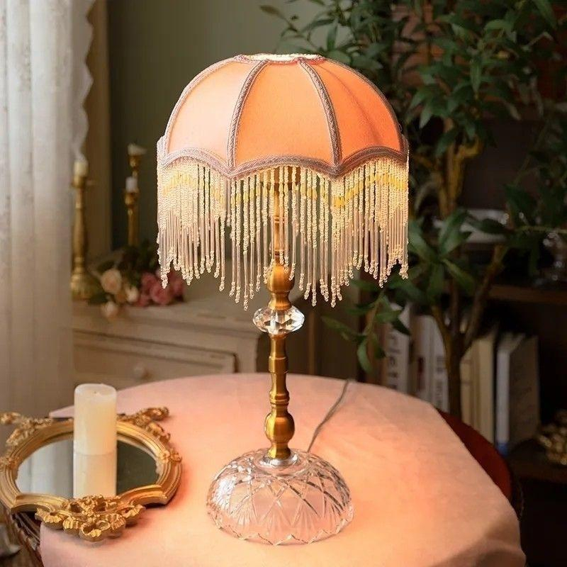 American-style Vintage Tassel Table Lamp photo 3