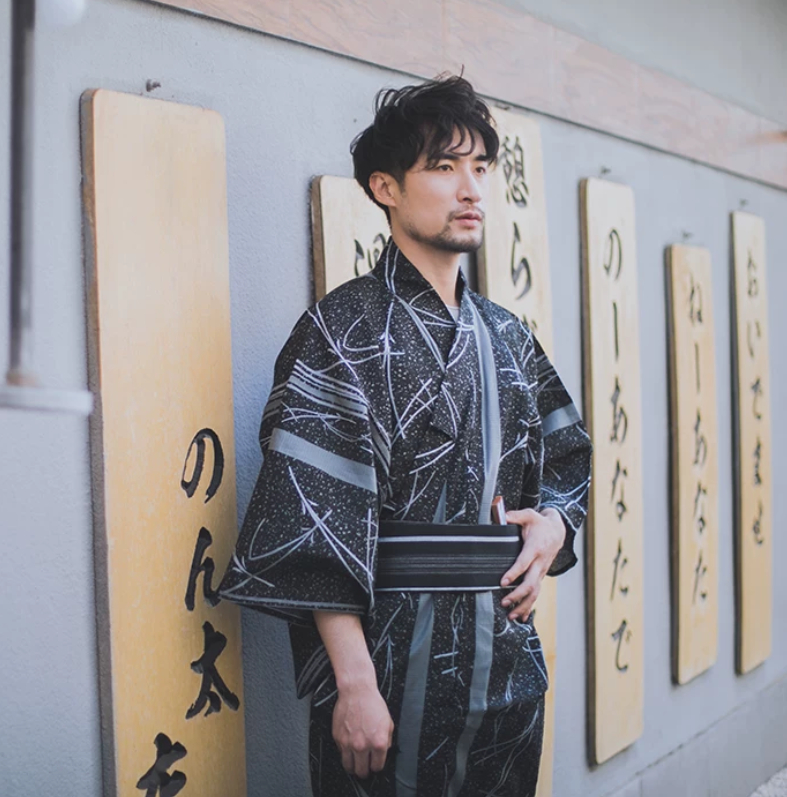Traditional Japanese Men's Kimono And Yukata photo 4