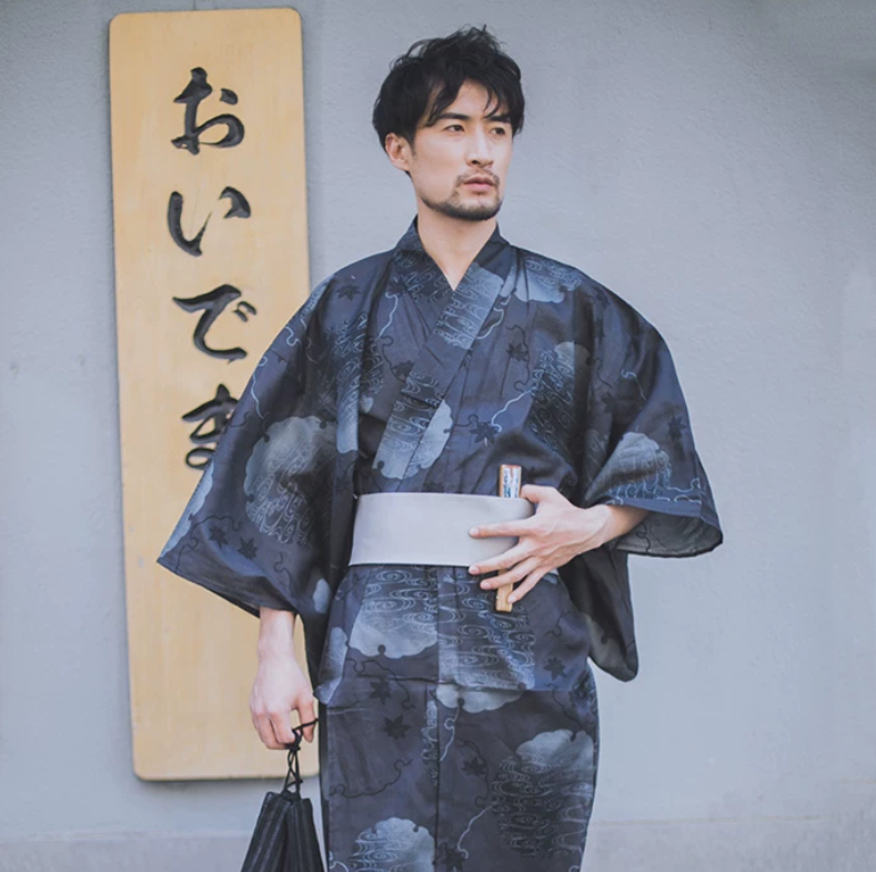 Traditional Japanese Men's Kimono And Yukata photo 2