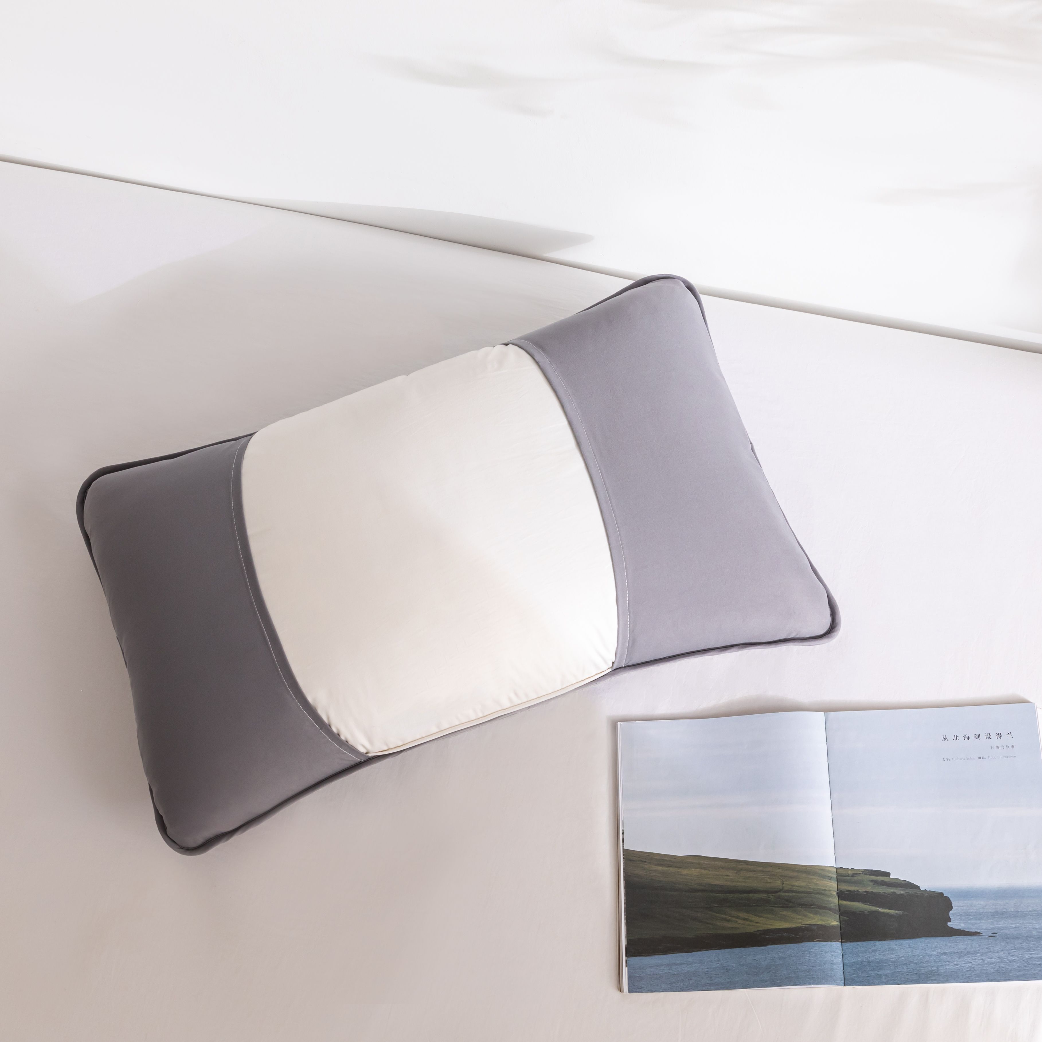 Portable Quilted Headrest Cover With Isolation Layer photo 4