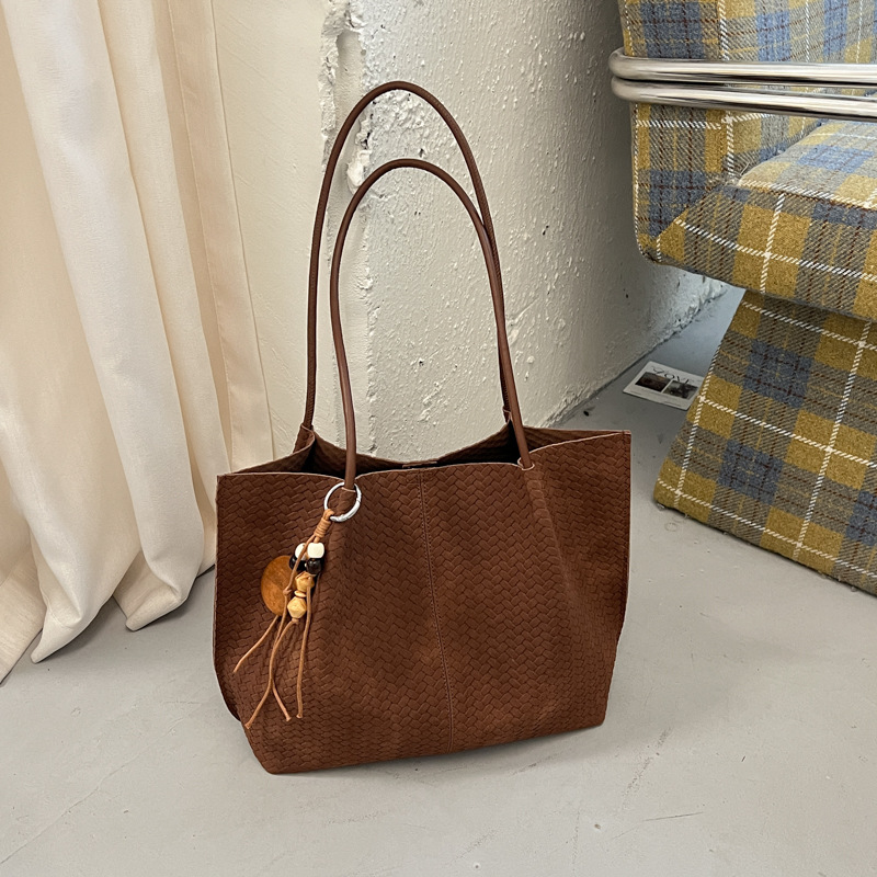 Commuter Vintage Large-capacity Underarm Bag New Casual Style photo 8