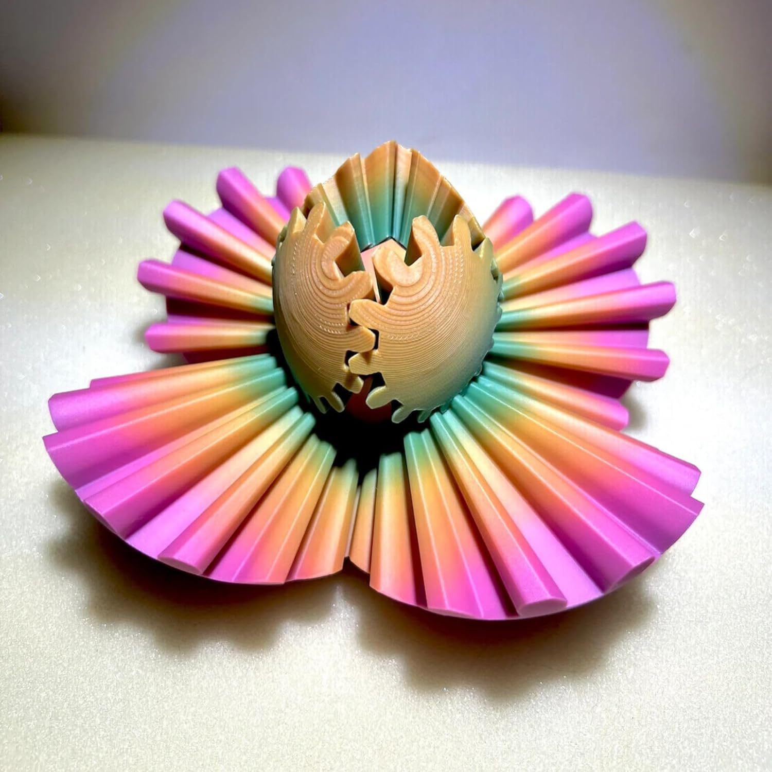 Stress-relief 3D-printed Dragon-scaled Twist Egg photo 1