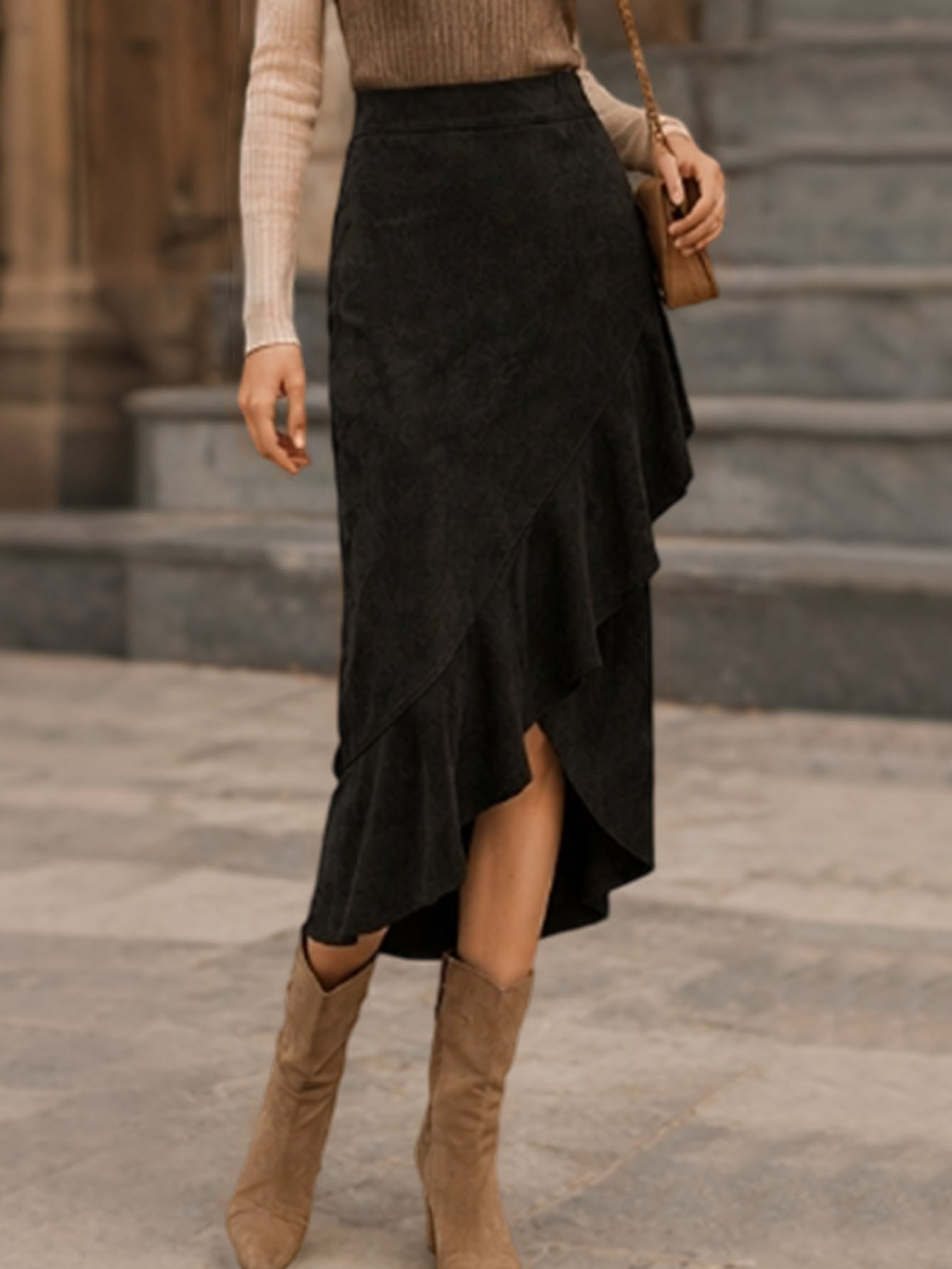 Lady's Half-length Skirt photo 3