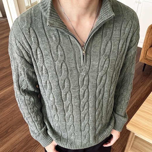 Men's Textured-knit Sweater With A Preppy Old-money Vibe photo 1