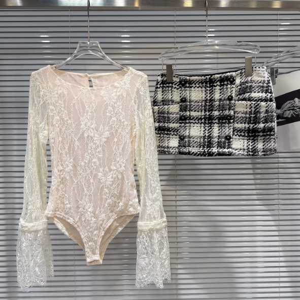 Elegant Socialite-style Lace Jumpsuit With Flared Sleeves Paired With A Plaid Midi Skirt photo 1