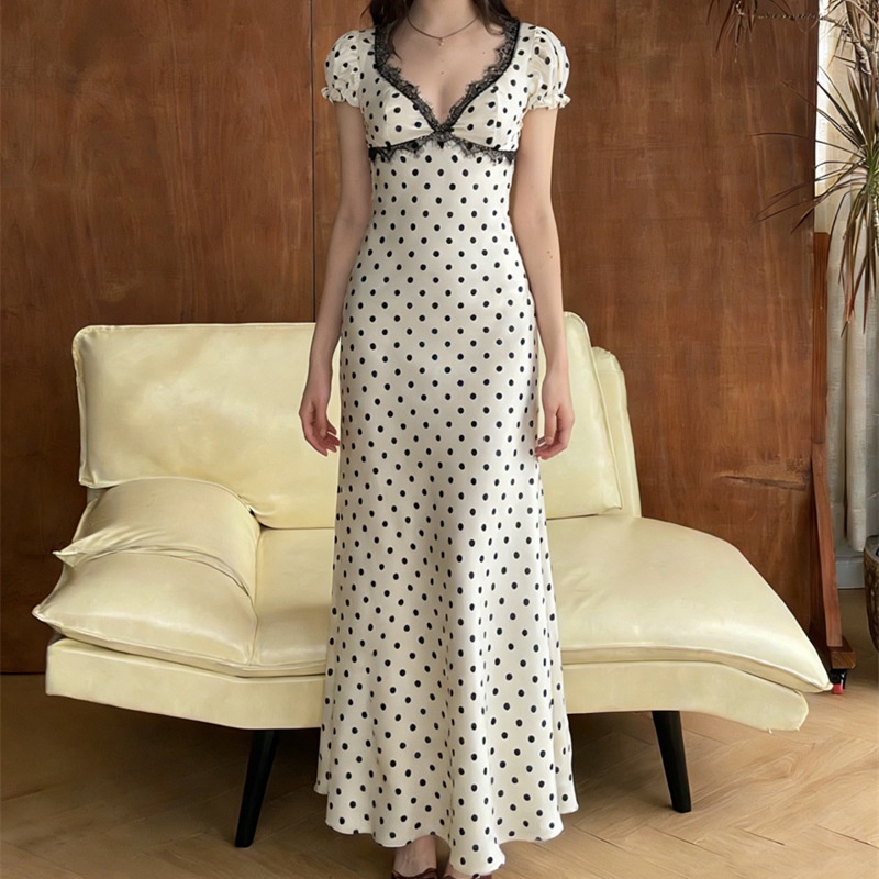 Elegant Polka-dot Sleeveless Lace-trimmed Bodycon Dress photo 1